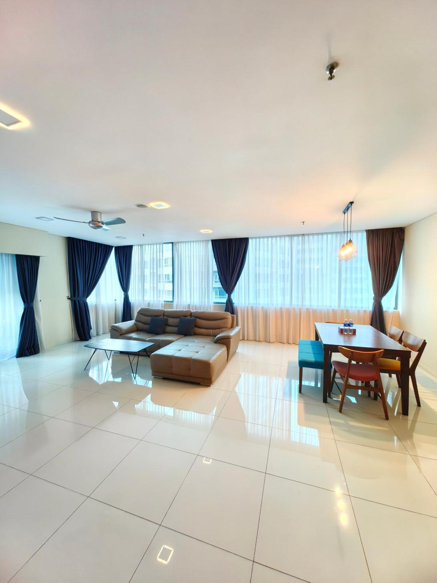 Summer Suites By Moon Orchid Kuala Lumpur Exterior foto