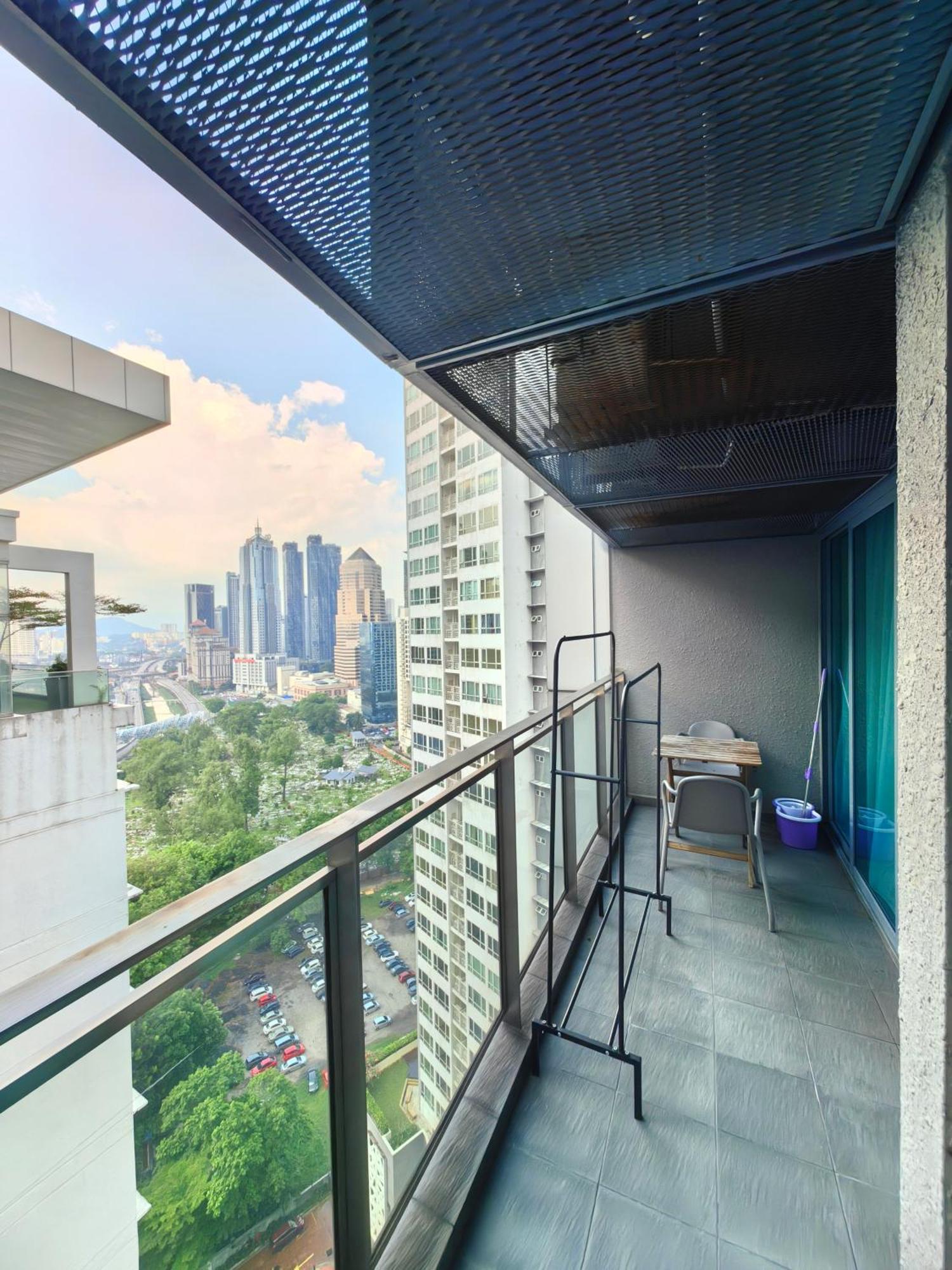 Summer Suites By Moon Orchid Kuala Lumpur Exterior foto